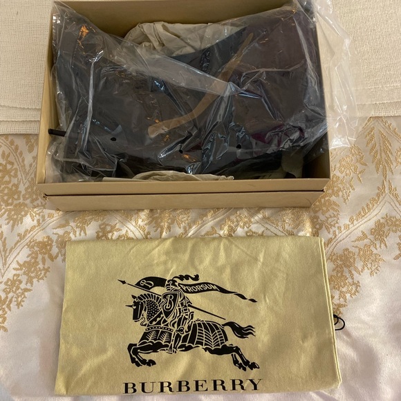 Burberry Runway Suede Patchwork Printed Boots - Picture 3 of 12